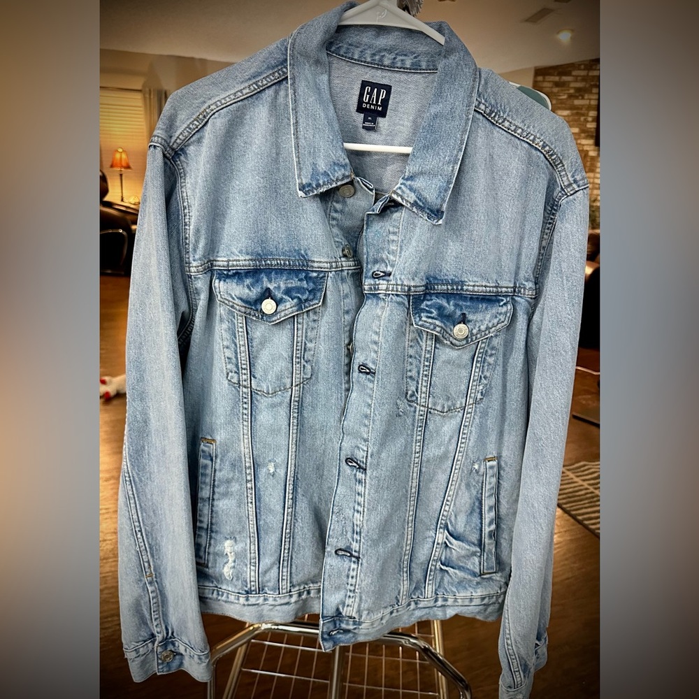 GAP Men’s Denim Jacket